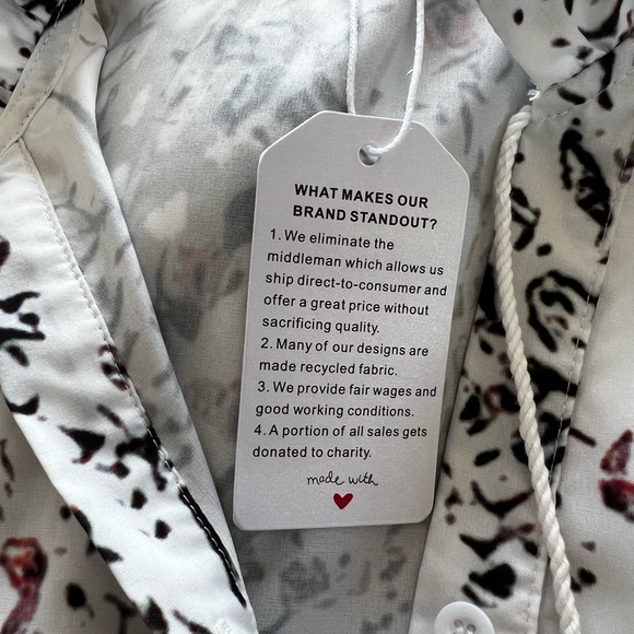 NEW PRETTY MAXI DRESS - Picture 9 of 9